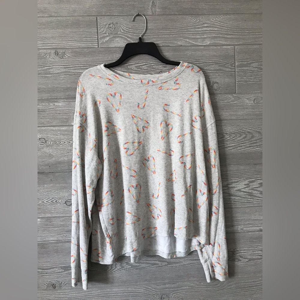 PINK VS long sleeve gray topβ candy cane rainbow hearts women XL